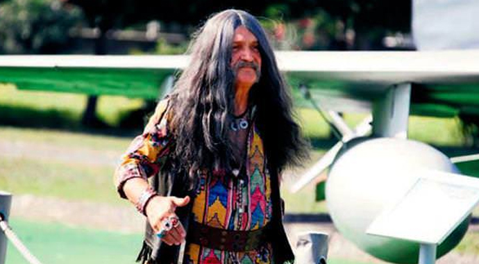 Salih Kalyon yeni imajıyla herkesi şaşırttı