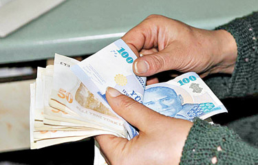 Siber şebeke 1 milyar  'lık soygun için 4 ay pusuda beklemiş