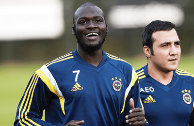 Emenike'ye forma yok