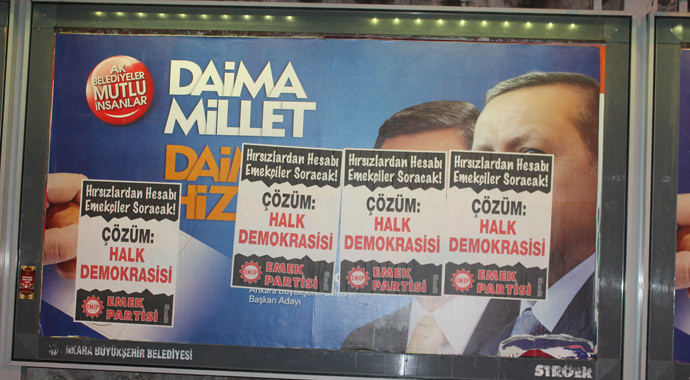 Gökçek'in seçim afişlerini kim tahrip ediyor?