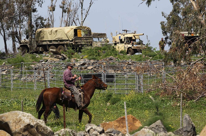 İsrail'den Esad'a sert uyarı