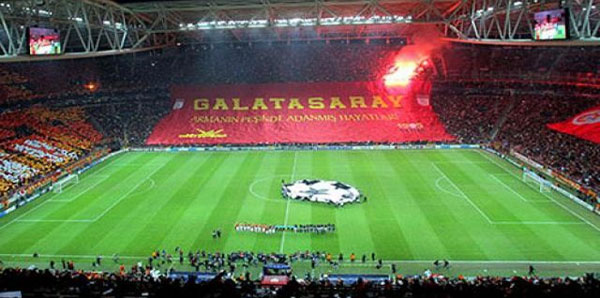 Galatasaray'dan kafa karıştıran açıklama!