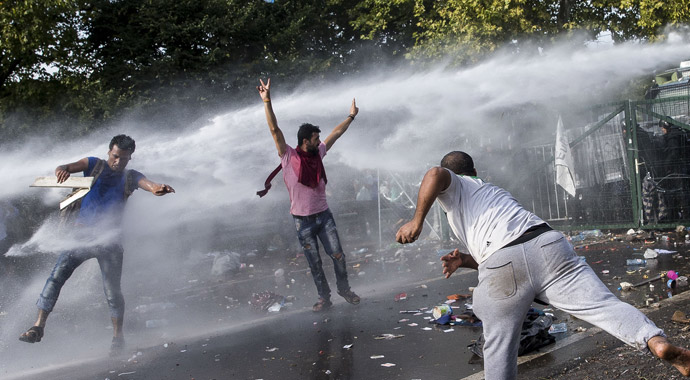 Avrupa korkunç yüzünü gösterdi