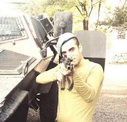 Kürtçe ağıtlarla toprağa verildi