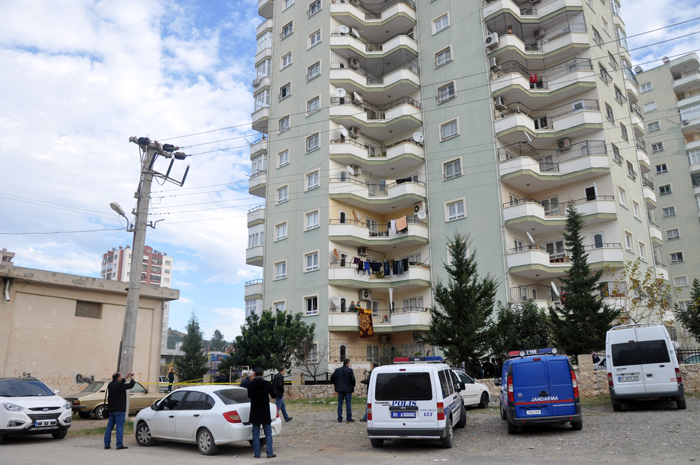 66 yaşındaki kadın 10. kattan düşerek öldü