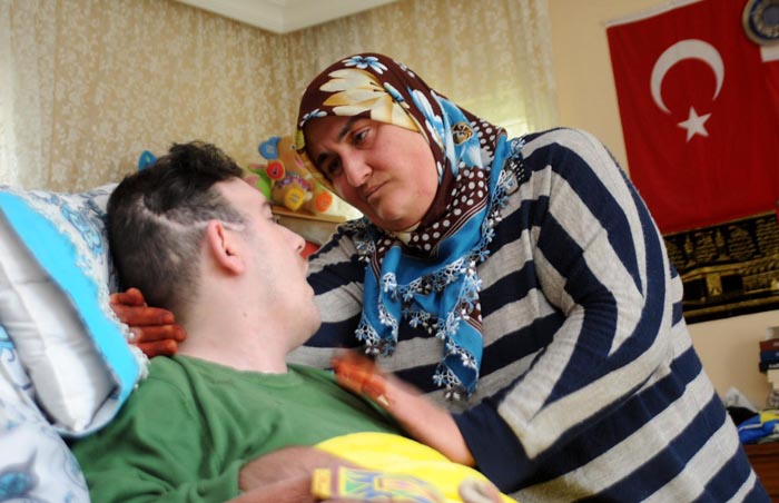 Gülsüm anneden kötü haber! Herkese insanlık dersi vermişti...