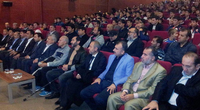 Güreşe aile desteği