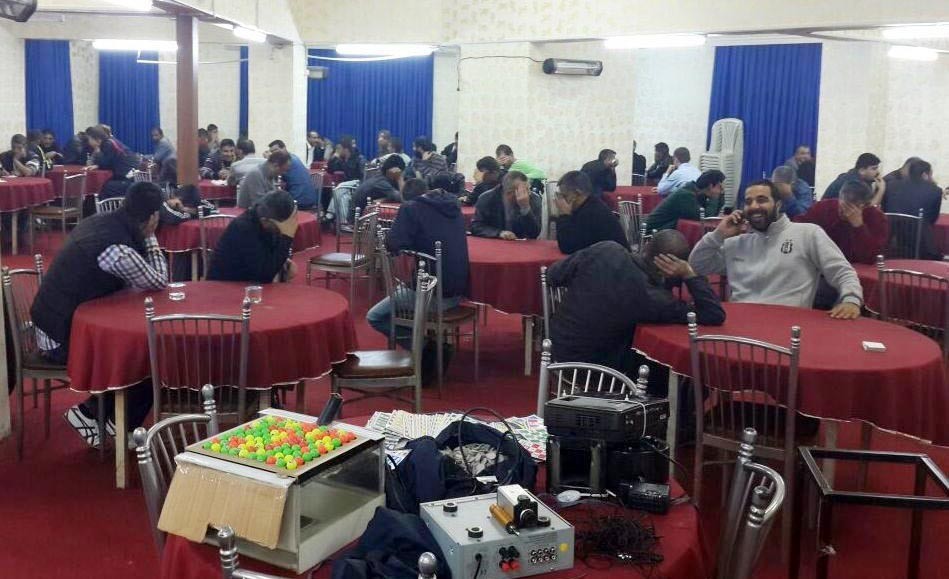 Polis bıktı, onlar vazgeçmedi!