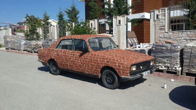 Dünyada tek! Tuğla kaplı Anadol