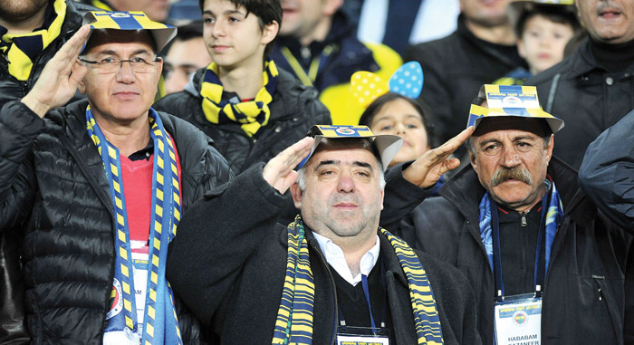 Hababam farkı açıyor! Fenerbahçe zirvede tek başına