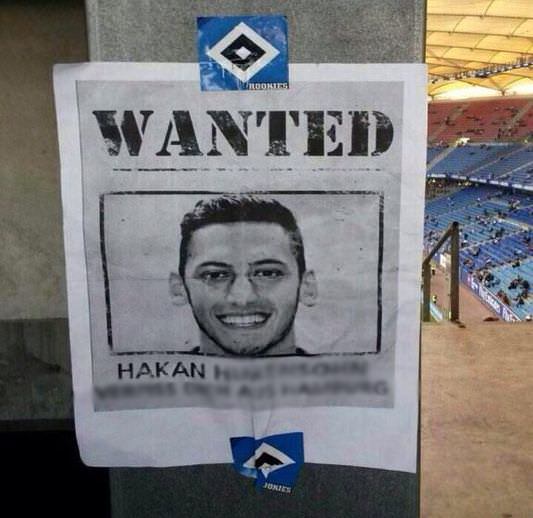 Hakan Çalhanoğlu'na büyük hakaret!