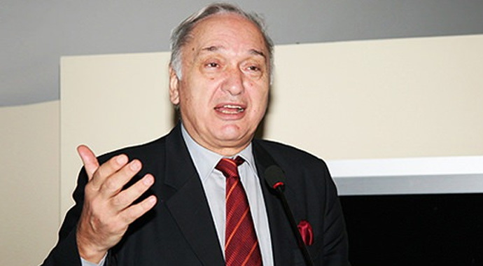 Galatasaray'da iki istifa daha!