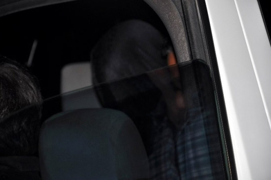 Bıçakla hukuk bürosunu bastı, Başbakan ile görüşmek istedi