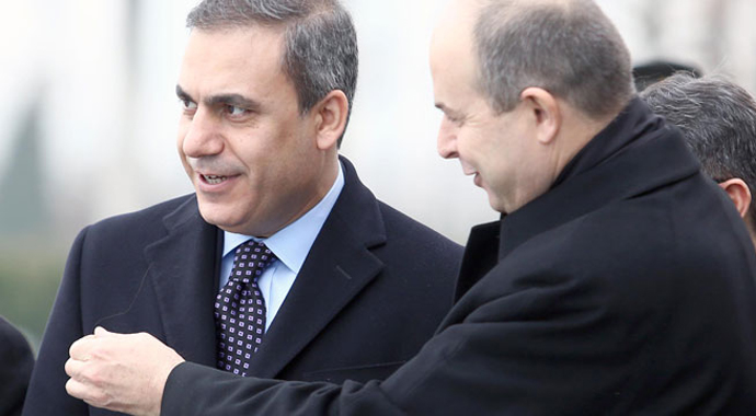 Resmi törende dikkat çeken ayrıntı