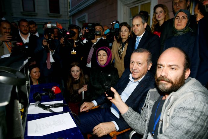 Erdoğan'dan 'Filinta' setine sürpriz ziyaret