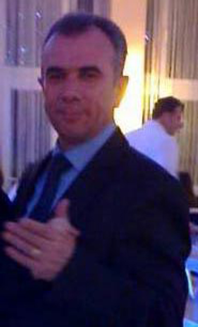 Cinnet getiren baba oğlunu vurup, intihar etti