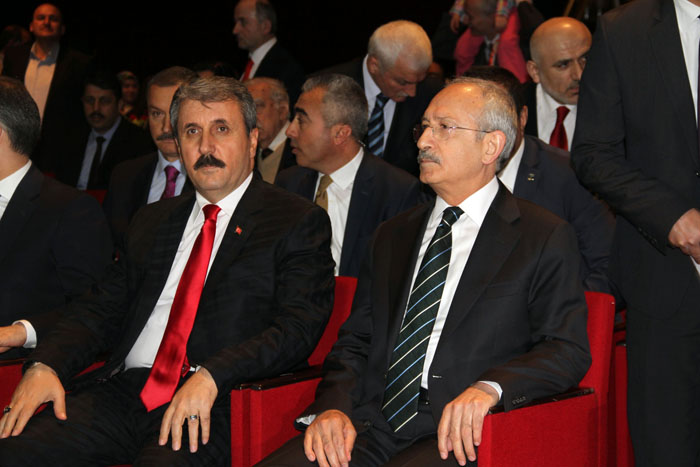 Erdoğan ve Kılıçdaroğlu bu törende karşılaştı!