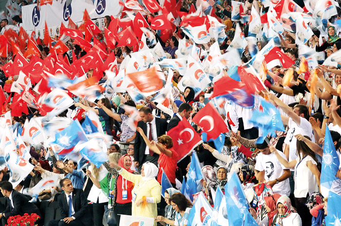 Erdoğan, halefi Davutoğlu için böyle dedi: Emanetçi değil