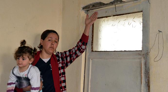 Gözü yaşlı annenin yardım çığlığı, farelerle yaşıyor...