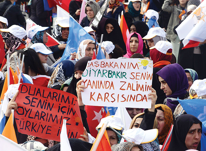 Millet darbeye meydan okudu... Türkiye böyle miting görmedi
