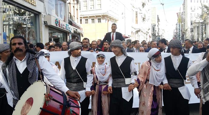Mardin'in Eyfel Kulesi'ne İstiklal'de yoğun ilgi