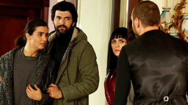 Kara Para Aşk'a bomba transfer