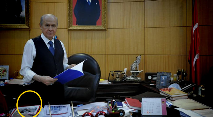 Bahçeli'nin masasında dikkat çeken ayrıntı!