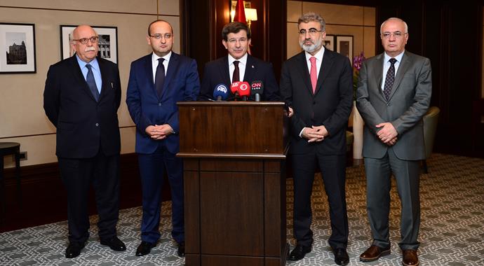 Davutoğlu müjdeyi verdi, IŞİD'in elindeki 49 rehinemiz kurtarıldı!