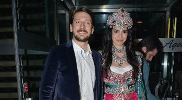 İşte Engin Hepileri ile Beyza Şekerci'nin kına gecesi