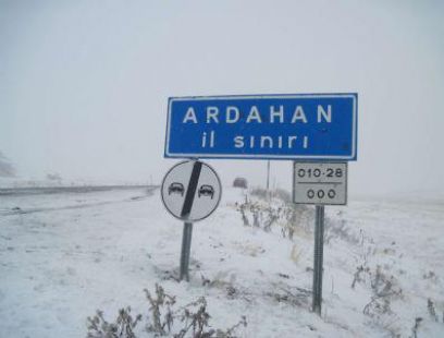 Kar doğuyu esir aldı; Ardahan -20
