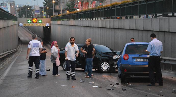 Bursa'da zincirleme kaza: 3 yaralı