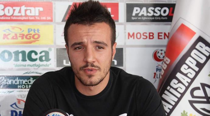 Genç kaleci kalbindeki rahatsızlık sebebi ile futbolu bıraktı!