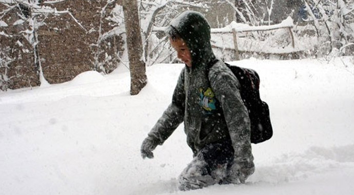 18 Şubat okullar yarın tatil mi? İstanbul'da okullar tatil mi, vali açıkladı