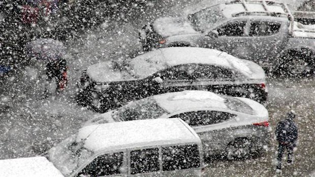 Meteoroloji'den kuvvetli yağış uyarısı! İstanbul'da hava soğuyor