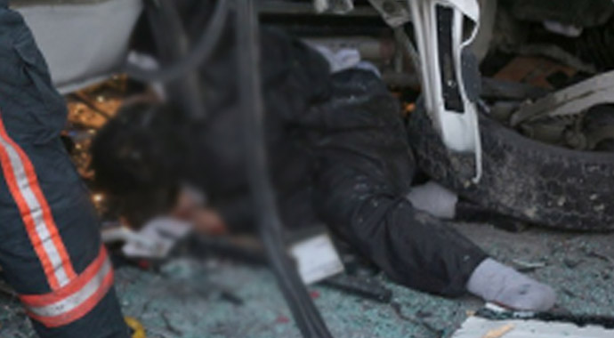 İstanbul'da feci kaza: 3 ölü, 6 yaralı