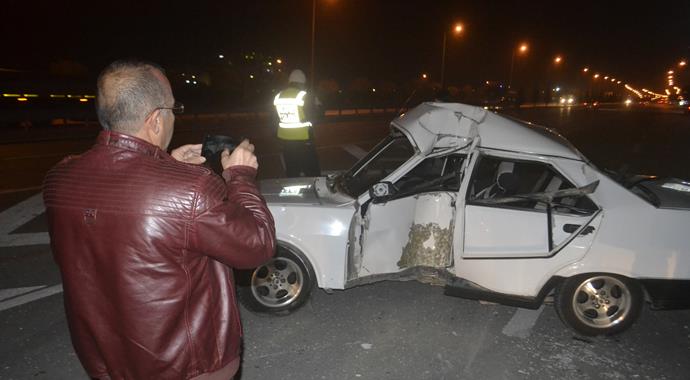 Babasının ehliyetiyle trafiğe çıkan genç feci şekilde öldü