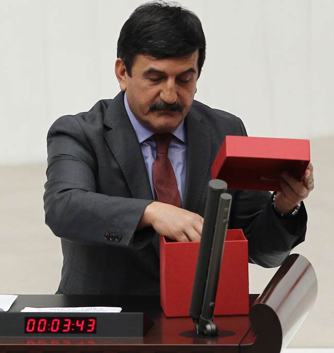 CHP'li vekil TBMM'ye sonunda bunu da soktu