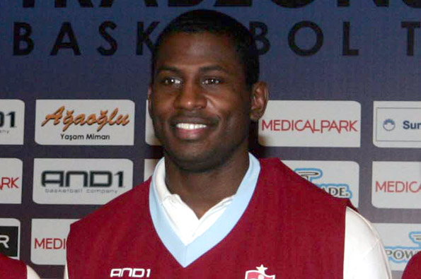 Türk basketbolcu ABD'de ölü bulundu (Michael Wright kimdir?)