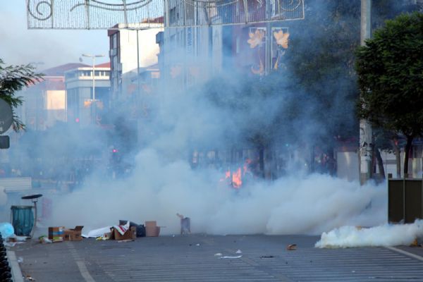 İstanbul'da Kobani gerginliği sürüyor