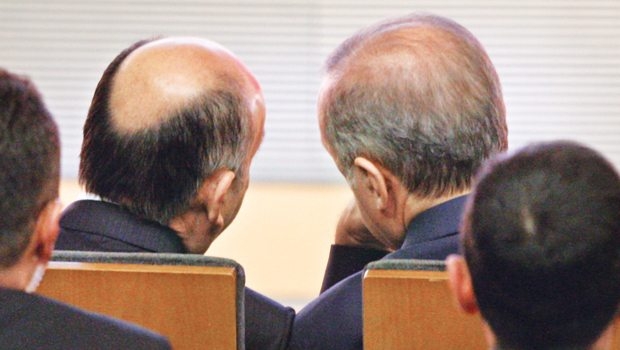Kızılay Olağanüstü Genel Kurulu'nda ilginç anlar...