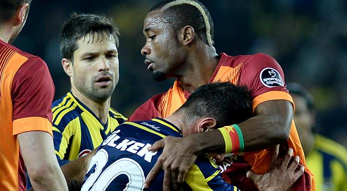 Emre'den bir küfür vukuatı daha!