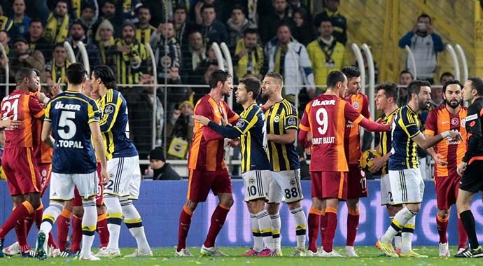 Emre'den bir küfür vukuatı daha!