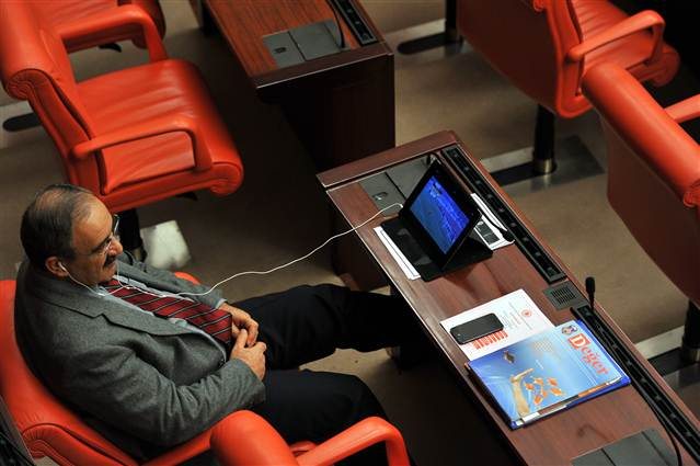 Beşiktaş'ın zaferi TBMM'de kutlandı