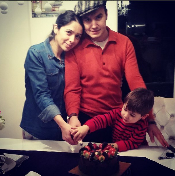 Mustafa Ceceli çaldı babası söyledi