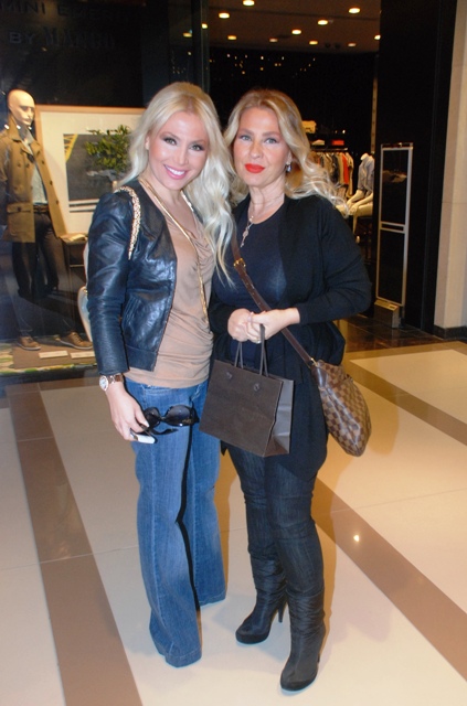 Lerzan Mutlu annesiyle aynı projede