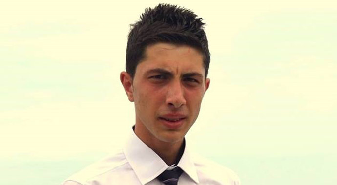 Facebook'tan bu notu yazdı, 5. kattan atladı