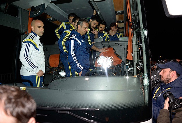 Fenerbahçe otobüsünden yüzünden vurulan şoförün son sağlık durumu