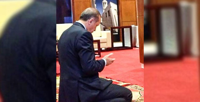 Cumhurbaşkanı Erdoğan müezzin oldu