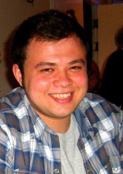 Cinnet getiren baba oğlunu vurup, intihar etti