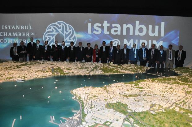Dev İstanbul maketi Fransa'da tanıtıldı